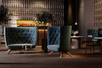 Seitenprofil des Sofas mit sanft geschwungenen Armlehnen