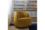 Polstersessel im modernen Interieur