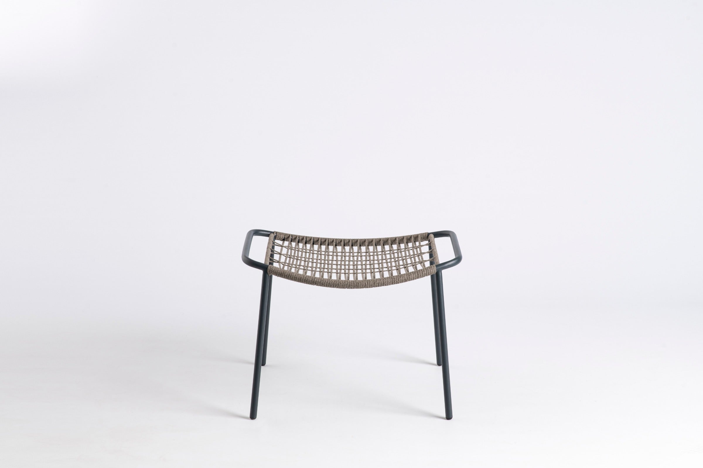 KAPUA Designer Garten-Barhocker von GARDA, Frontalansicht