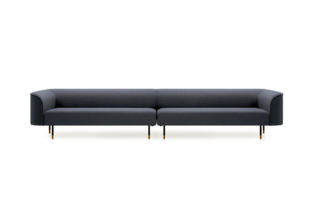 Sofa in Dunkelgrau als symmetrische Doppelkombination