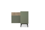 Detailaufnahme der MDF-Fronten und der Metallbeine des Sideboards