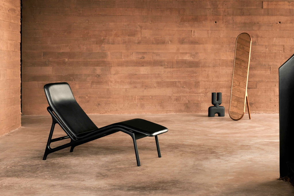 Lounge-Sessel mit Spiegel