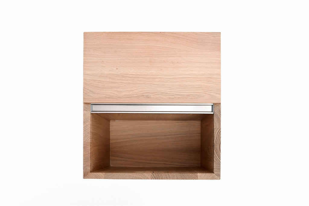 Beistelltisch von oben – kubisches Design aus Eiche Massivholz