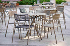 Outdoor Möbel Set mit Gartenstühlen – Restaurant Terrasse