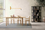 Designer Highboard in einem modernen Ambiente mit Esstisch und Stühlen